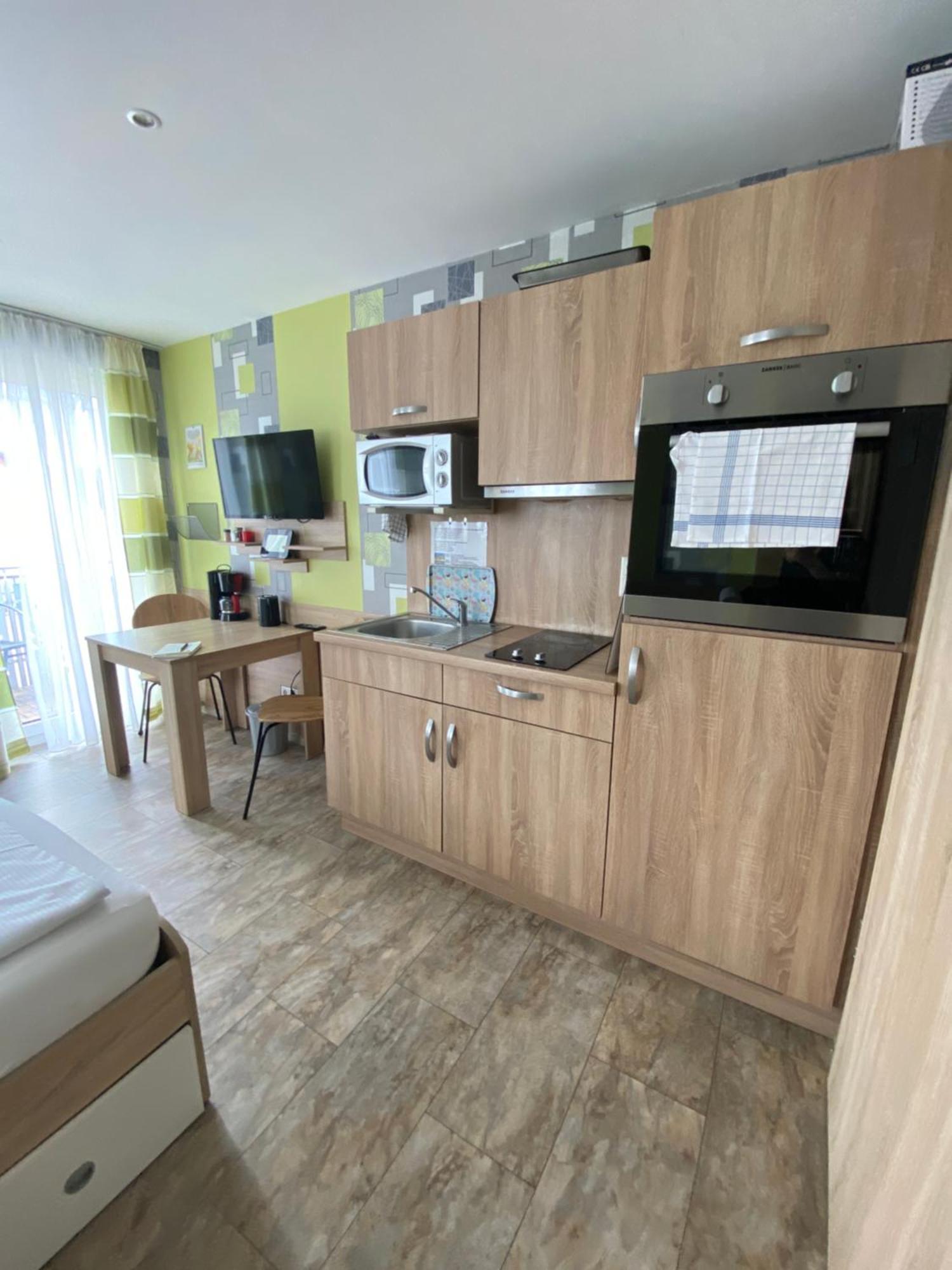 Mowo Kirchberg Hotel Wurzburg Bagian luar foto